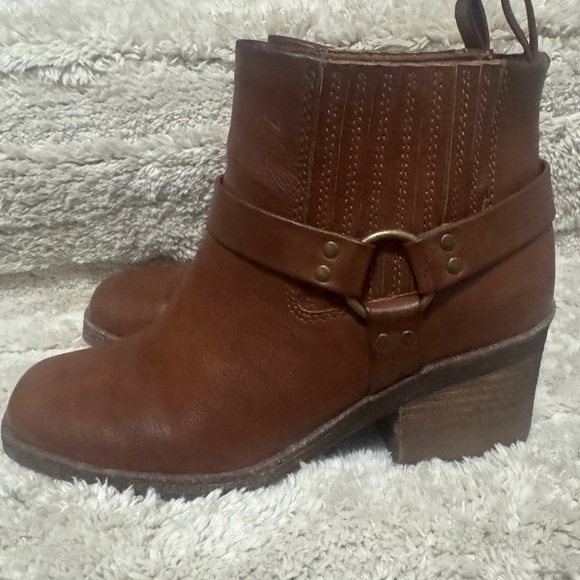 Brown B.O.C Lowri slip on chunky square toe campus moto Chelsea booties buckle - Picture 7 of 11